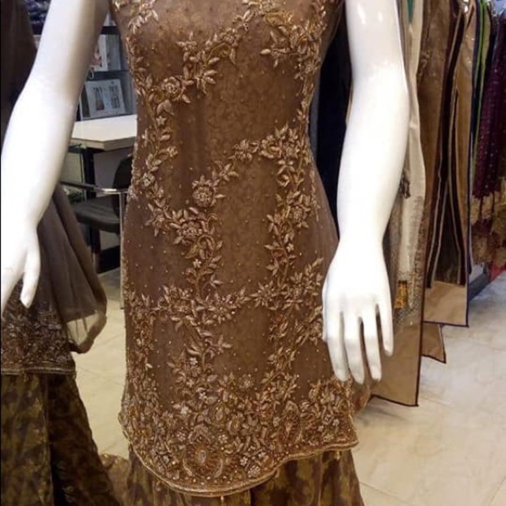 Fancy lehanga - Picture 3 of 3